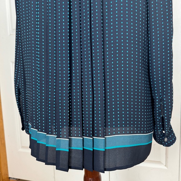 Loft Polka Dot Long Sleeve Blouse - Picture 5 of 6